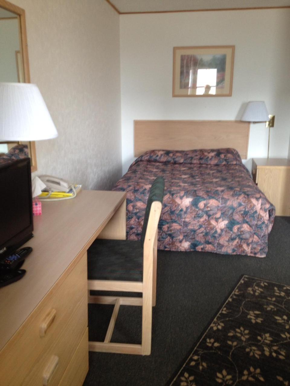 Winkys Motel Estevan Ngoại thất bức ảnh